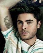 Zac Efron : zac-efron-1380123773.jpg