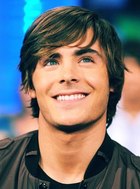 Zac Efron : zac-efron-1389907047.jpg