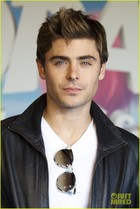 Zac Efron : zac-efron-1390147988.jpg