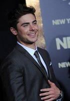 Zac Efron : zac-efron-1393277958.jpg