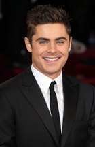 Zac Efron : zac-efron-1394123666.jpg