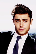 Zac Efron : zac-efron-1411604350.jpg