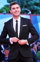 Zac Efron : zac-efron-1425694501.jpg