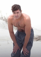 Zac Efron : zac-efron-1434054788.jpg