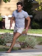 Zac Efron : zac-efron-1467088037.jpg