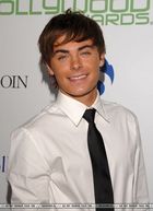 Zac Efron : zac_efron_1177433503.jpg