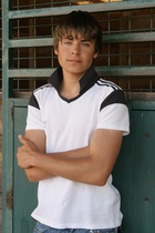 Zac Efron : zac_efron_1198435527.jpg