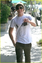 Zac Efron : zac_efron_1200791842.jpg