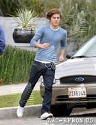 Zac Efron : zac_efron_1202435224.jpg