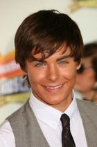 Zac Efron : zac_efron_1203115643.jpg