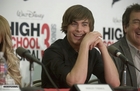 Zac Efron : zac_efron_1210436586.jpg