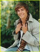 Zac Efron : zac_efron_1221214313.jpg