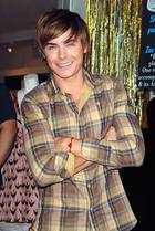 Zac Efron : zac_efron_1224891405.jpg