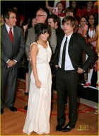 Zac Efron : zac_efron_1226512880.jpg