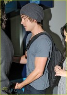 Zac Efron : zac_efron_1233521391.jpg