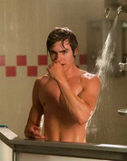 Zac Efron : zac_efron_1264031356.jpg