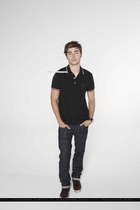 Zac Efron : zac_efron_1267557135.jpg