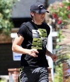 Zac Efron : zac_efron_1273531070.jpg