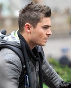 Zac Efron : zac_efron_1298753114.jpg