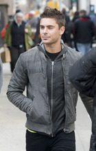 Zac Efron : zac_efron_1299863530.jpg