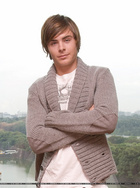 Zac Efron : zac_efron_1300666530.jpg