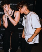 Zach Herron : TI4U1588637768.jpg