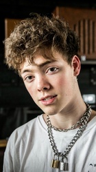 Zach Herron : zach-herron-1641809415.jpg