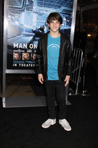 Zachary Gordon : zachary-gordon-1330801805.jpg