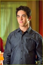 Zachary Gordon : zachary-gordon-1384115380.jpg