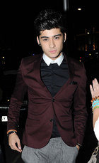 Zayn Malik : zayn-malik-1328659121.jpg