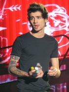 Zayn Malik : zayn-malik-1410709887.jpg