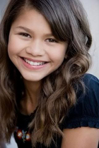 Zendaya Coleman : zendaya-coleman-1331138074.jpg