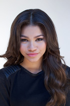 Zendaya Coleman : zendaya-coleman-1367170379.jpg