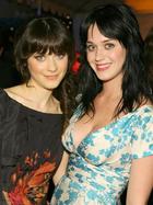 Zooey Deschanel : zooey-deschanel-1362425073.jpg