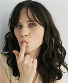 Zooey Deschanel : zooey-deschanel-1362504438.jpg