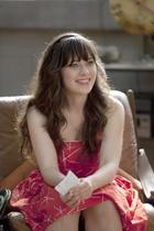 Zooey Deschanel : zooey-deschanel-1362550840.jpg