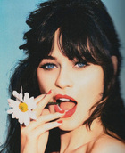 Zooey Deschanel : zooey-deschanel-1382724363.jpg